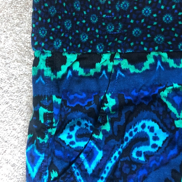 Express Fabric Shorts, Blue/Green/Black - Picture 4 of 4
